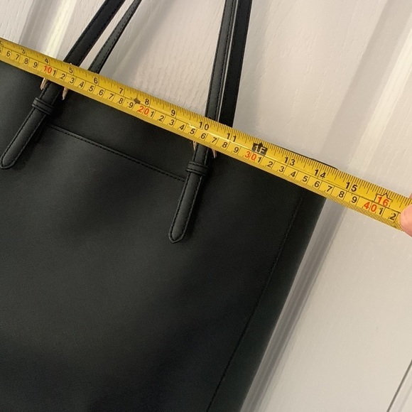 Michael Kors Jet‎ Set Large Travel NS Saffiano Tote in black gold - Picture 9 of 16